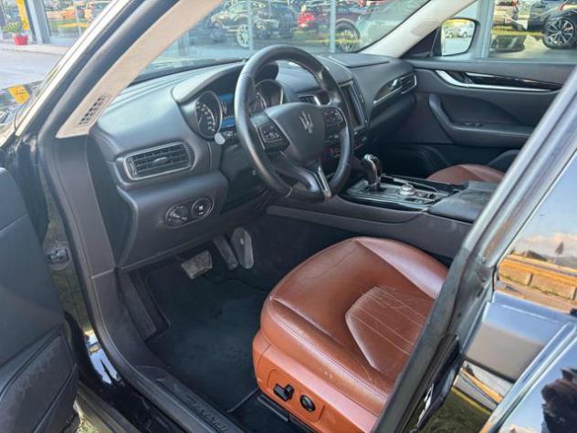 MASERATI Levante V6 Diesel 275 CV AWD rif. 23733100 - Foto 8