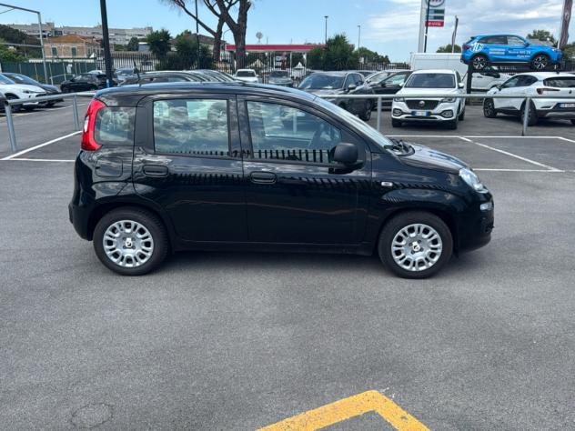 FIAT Panda 1.0 FireFly 70cv S&S Hybrid Pandina - Foto 4