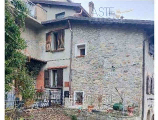 IMMOBILI-IMMOBILE RESIDENZIALE-Via Castello, 16