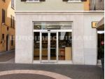 Locale commerciale in affitto a Brescia
