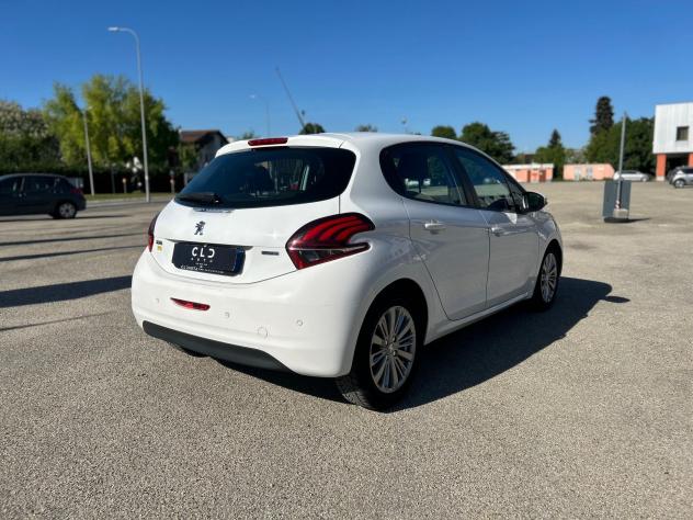Peugeot 208 1.6 BlueHDi 75cv Allure - Foto 4