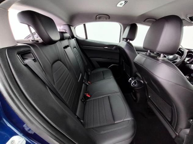 Alfa Romeo Stelvio 2.2 Turbodiesel 210 CV AT8 Q4 Executive - Foto 5