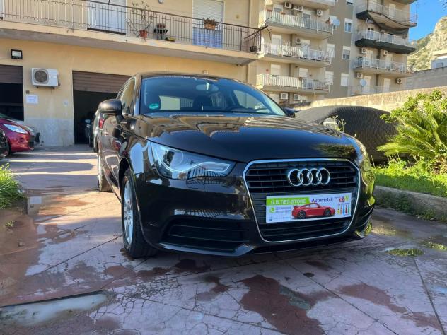 AUDI A1 1.6 TDI 105CV AMBITION 2015 BI-XENON