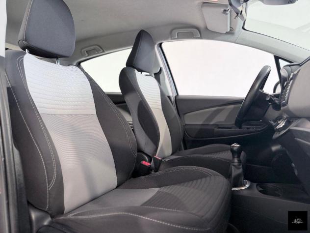 TOYOTA - Yaris - 1.0 5p. Lounge - Foto 9