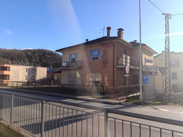Appartamento in vendita a Borgo Val di Taro