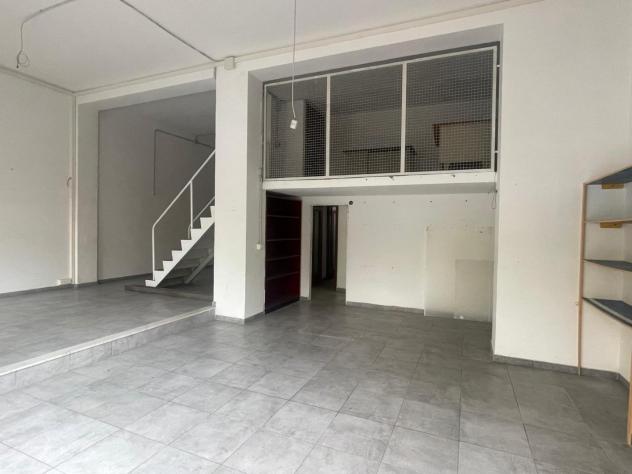 Capannone commerciale in vendita a Massa 80 mq Rif: 1289532 - Foto 2