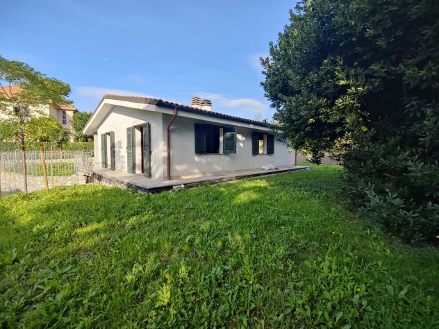 V28 PREZZO RIBASSATO Villa in vendita a Imperia con giardino - Foto 2