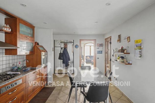 Villa di 260 m² con più di 5 locali e box auto doppio in vendita a Luino - Foto 6