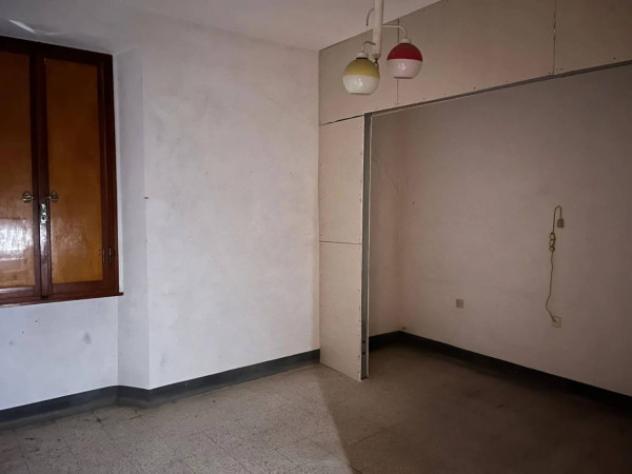 Immobile in asta di 783 m² con più di 5 locali e box auto in vendita a Montale - Foto 14