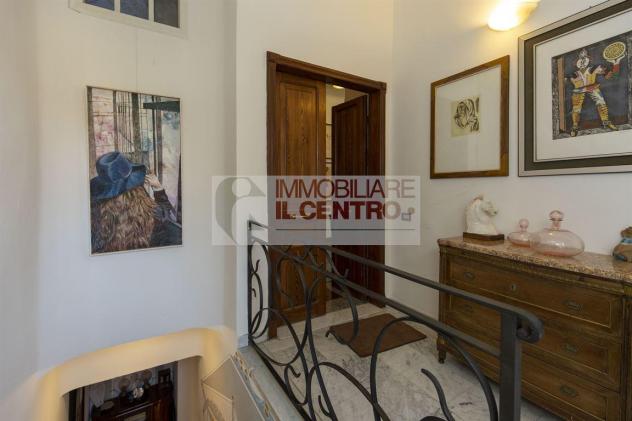 Palazzina in centro storico con giardino e garage - Foto 15