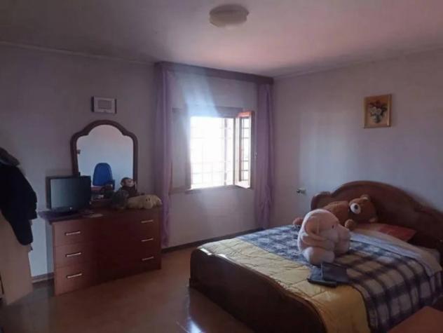 Immobile in asta di 143 m² con più di 5 locali e box auto in vendita a Tezze sul Brenta - Foto 5