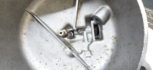 COPERCHIO FRIZIONE MISCELATORE POMPA OLIO PIAGGIO APE 703 BENZINA - Foto 4