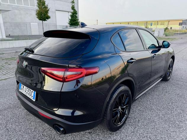 Alfa Romeo Stelvio 2.2 Turbodiesel 190 CV AT8 Q4 Sprint TotalBlack - Foto 10