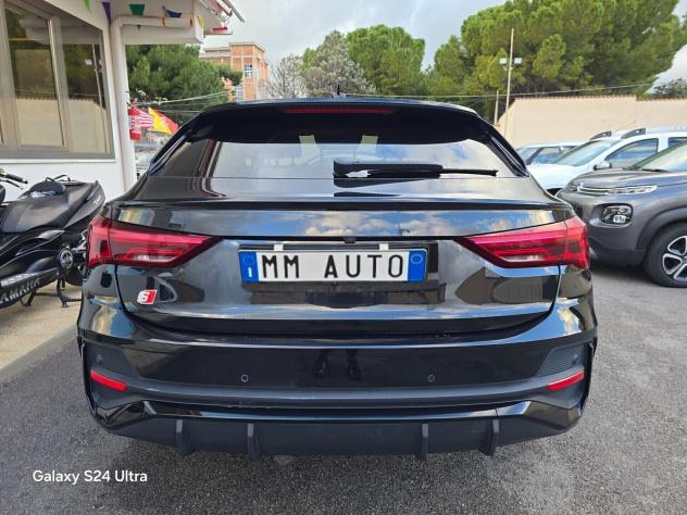 Audi Q3 SPB 35 TDI S tronic S line edition Total Black - Foto 7