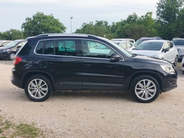 Volkswagen Tiguan 2.0 16V TDI DPF Trend & Fun (18) - Foto 5