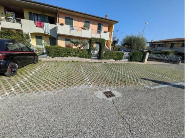 Immobile in asta di 113 m², box auto in vendita a Castelnuovo del Garda - Foto 2