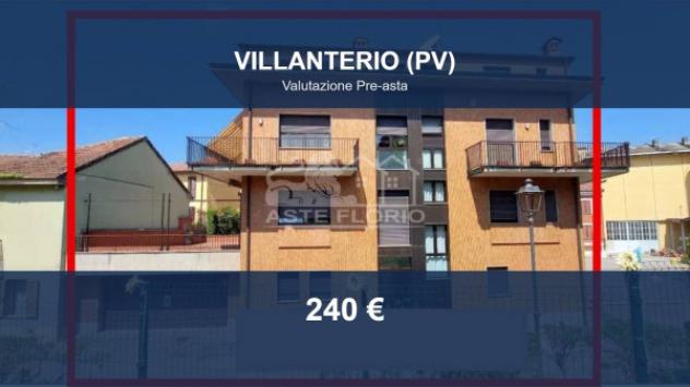 Immobile in asta di 651 m², box auto in vendita a Villanterio