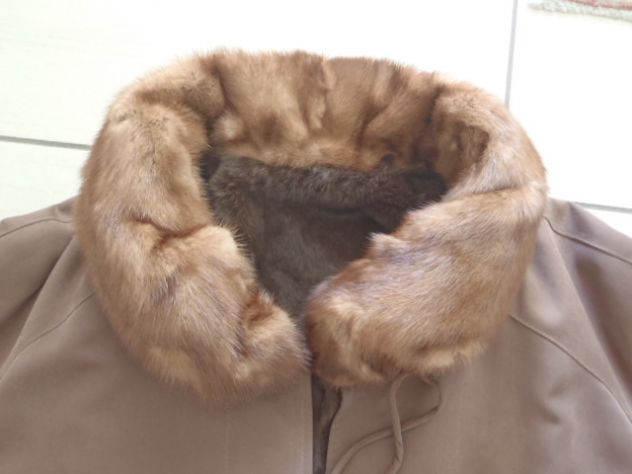 Cappotto donna con pelliccia - Foto 3
