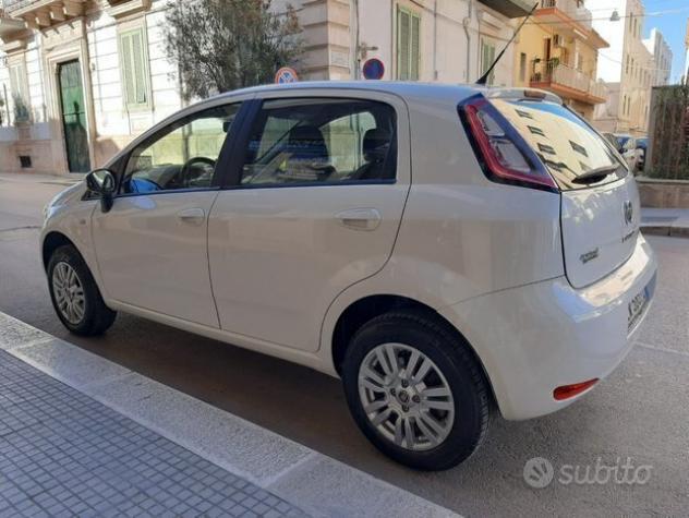 Fiat Punto 1.4 8V Natural Power Lounge NAVI - Foto 4