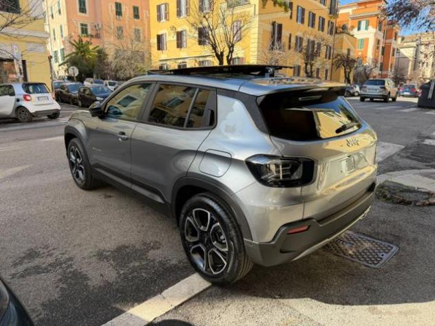JEEP Avenger Summit 1.2-110 CV 48V MHEV-Tetto Panorama rif. 23976975 - Foto 3