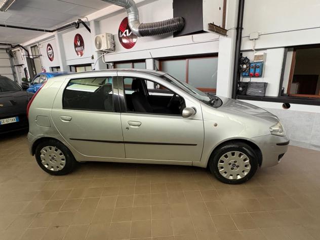Fiat Punto Classic 1.2 benzina 60cv 2007 neopatentati - Foto 2