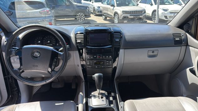 KIA SORENTO 2.5 CRD 4 WD AUTOMATICA - Foto 6