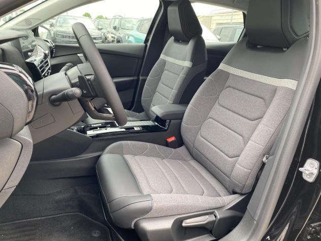 Citroën C4 PureTech 130 S&S EAT8 - PLUS - Foto 10