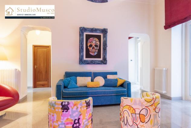 APPARTAMENTO di 6 vani e di 163 mq (NAPOLI) rif. NUVENATI - Foto 10