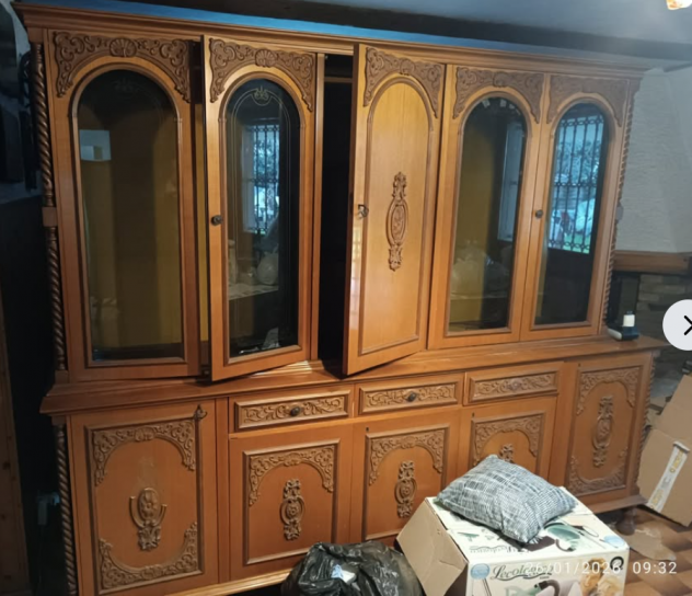 credenza