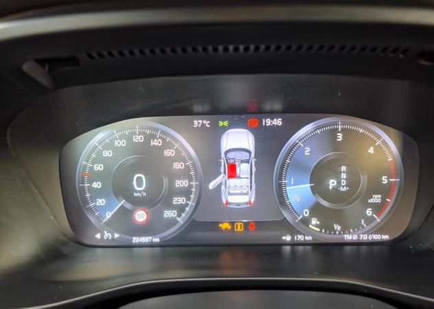 Volvo XC40 D3 Geartronic R-design CV-150 E6 Automatica NEO 2020 - Foto 9