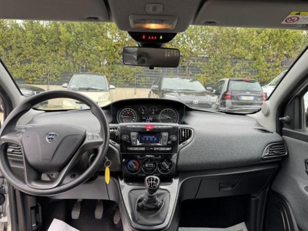 LANCIA Ypsilon HYBRID 1.0cc 70cv CERCHI IN LEGA rif. 23313264 - Foto 6