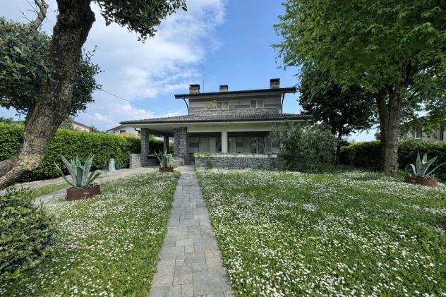 VILLA SINGOLA SU LOTTO DI 820 MQ - Foto 2