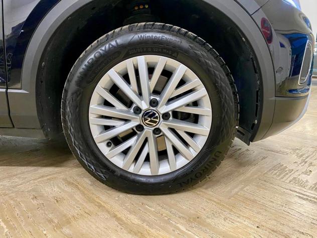 VOLKSWAGEN T-ROC 2.0 TDI 150CV DSG CAM 2022 - Foto 8