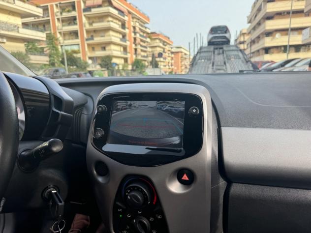Toyota Aygo Connect 1.0 VVT-i 72 CV 5 porte x-play LED NAVI KAMERA CERCHI 16 PDC BLUETOOTH - Foto 10
