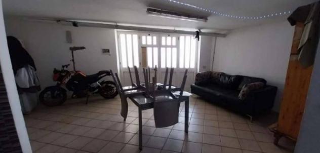 Immobile in asta di 160 m² con più di 5 locali e box auto in vendita a Ugento - Foto 3
