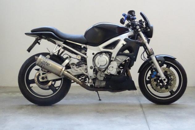 Yamaha YZF R6 .