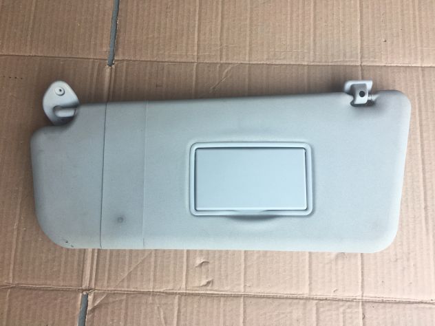 Aletta Parasole SINISTRA / SX con Gancetto Fiat SCUDO anno 2010
