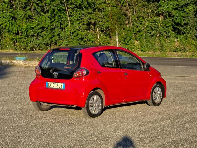 Toyota Aygo 1.0 12V VVT-i 5 porte Cool Soda Connect CV-68 E5B Manuale NEO 2014 - Foto 6