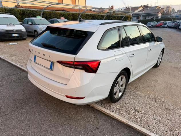 SKODA Octavia 2.0 TDI EVO SCR DSG Wagon Executive rif. 23989989 - Foto 3