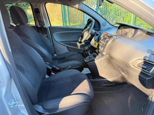 LANCIA Ypsilon 1.2 69 CV 5 porte Gold rif. 24040433 - Foto 6