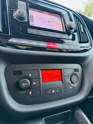 Fiat Dobl1.3 MJT 95cv Cargo Lounge Navi - Foto 7