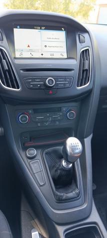 Ford Focus 1.5 TDCi 120 CV Start&Stop Powershift SW ST Line - Foto 5