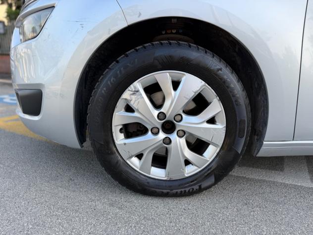 Citroen Grand C4 Picasso 1.6 e-HDi 115 Business 7 Posti - Foto 9