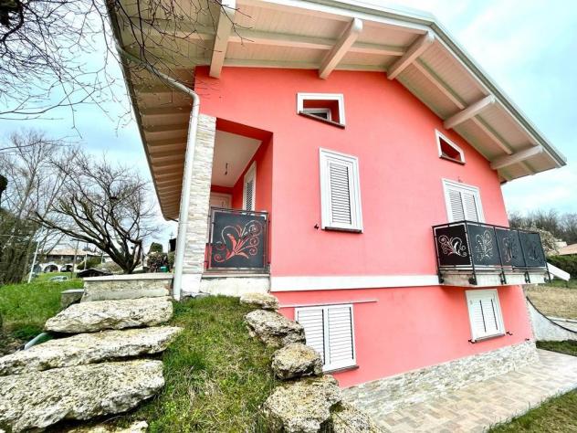 nuova mai abitata: villa singola bifamigliare + giardino mq 1000 + doppio box - Foto 6