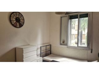 STANZA SILENZIOSA INDIPENDENTE VICINO OSPEDALE SANTORSOLA BOLOGNA