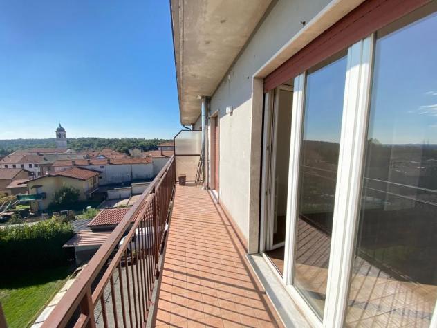 GS620 -panoramico GRANDE bilocale non arredato + box e cantina.. libero subito - Foto 3
