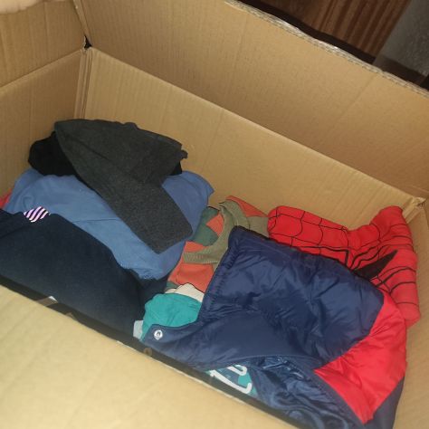 Abbigliamento - Foto 4