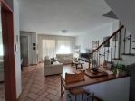 Villa in vendita a Capraia e Limite 250 mq  Rif: 1452914