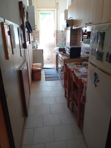 Comasina/Affori ampio 2 locali con servizi Libero subito - Foto 3