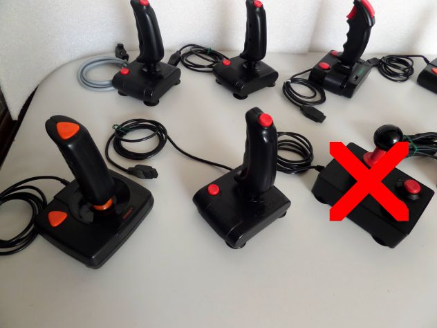 Joystick vintage per Commodore, Amiga, Atari, ecc... spinotto 9 PIN - Foto 9